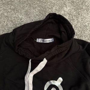 Peloton sweatshirt small